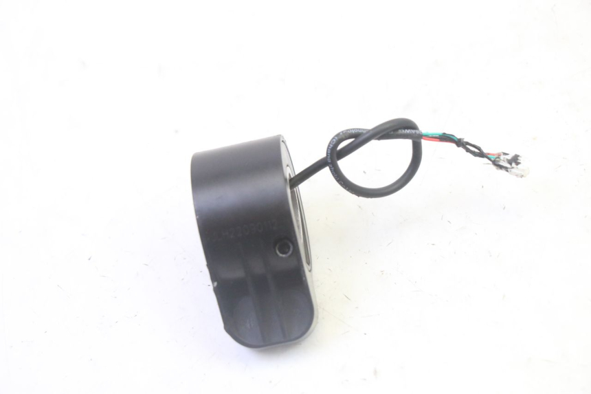 photo de THROTTLE GRIP SEGWAY NINEBOT F65I 1 - Alternative perspective