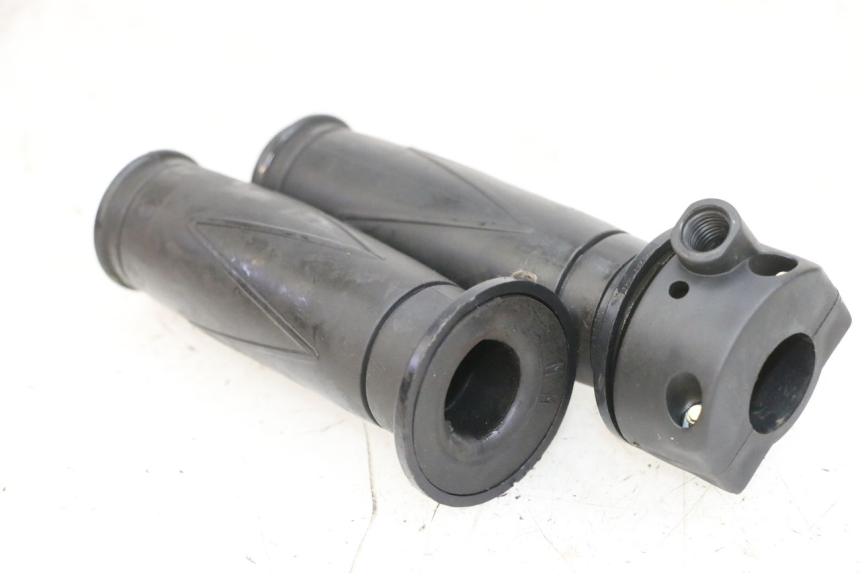 photo de THROTTLE GRIP BTC FELICE SPORT 50 - Zoom on usage condition