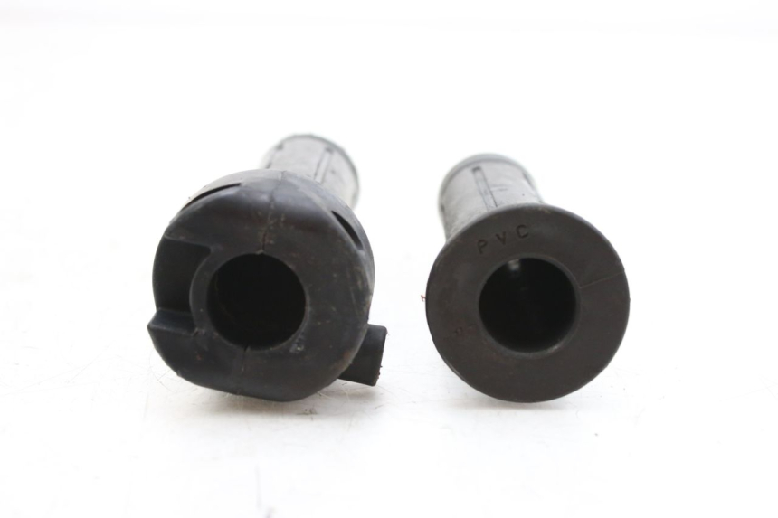 photo de THROTTLE GRIP HONDA FES PANTHEON 125 (2003 - 2007) - Product overview