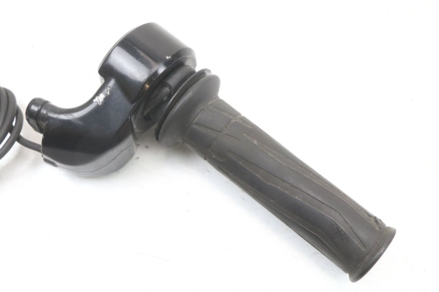 photo de THROTTLE GRIP YAMAHA FJR ABS 1300 (2006 - 2012) - Component detail