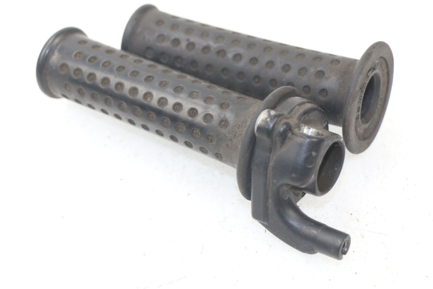 photo de THROTTLE GRIP PIAGGIO HEXAGON LX4 125 (1998 - 2001) - Main view