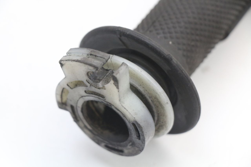 photo de THROTTLE GRIP KAWASAKI KX L 85 (2022 - 2024) - Alternative perspective