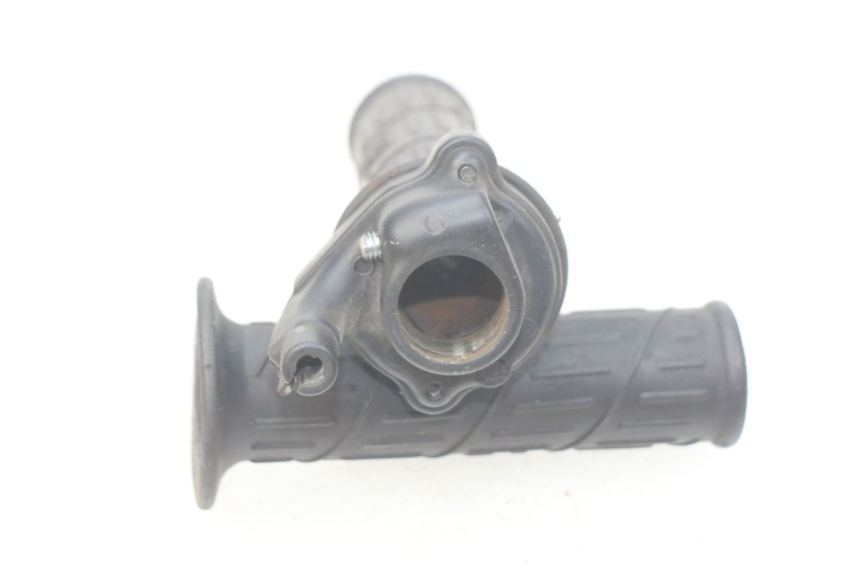 photo de THROTTLE GRIP PIAGGIO LIBERTY 4T 50 (2004 - 2008) - Component detail