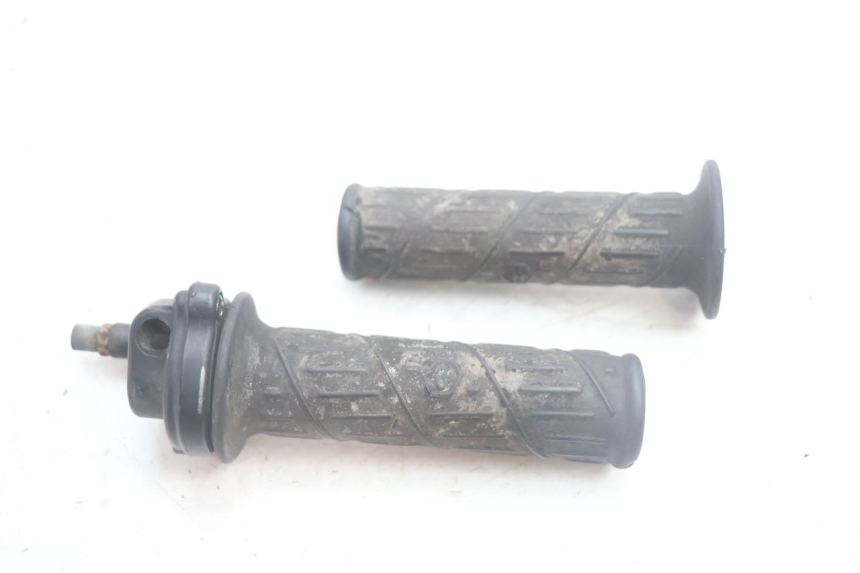 photo de THROTTLE GRIP PIAGGIO LIBERTY 50 (1998 - 2003) - Main view