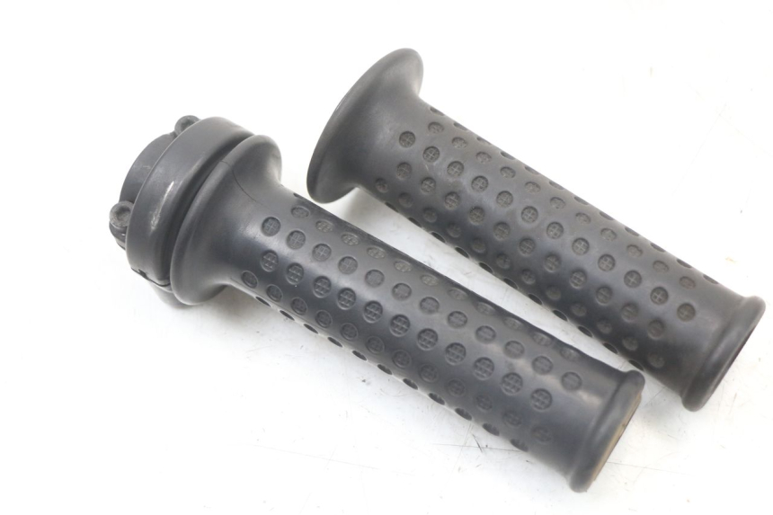 photo de THROTTLE GRIP PIAGGIO MP3 LT 400 (2007 - 2012) - Component detail