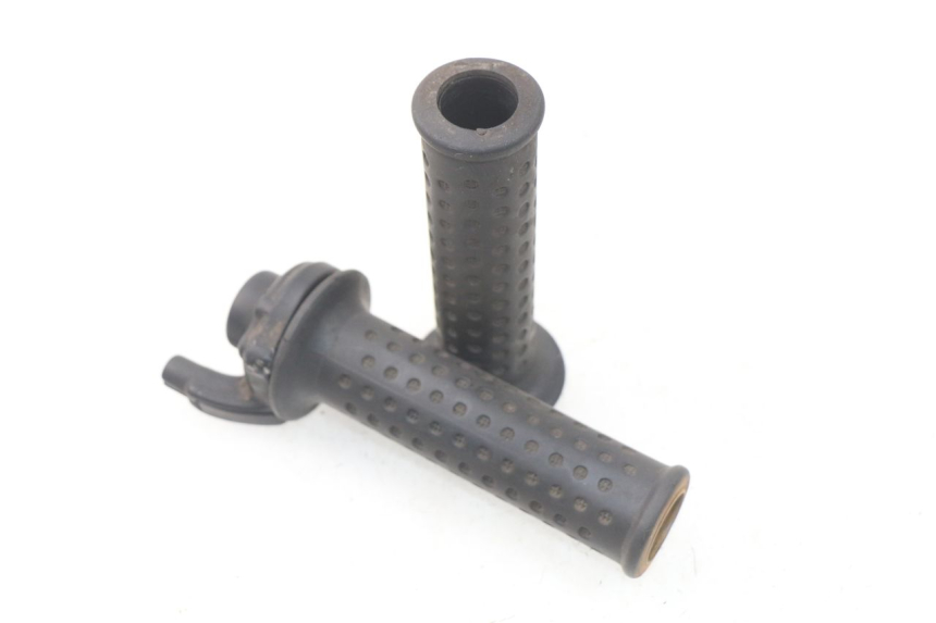 photo de THROTTLE GRIP PIAGGIO MP3 125 (2006 - 2014) - Main view