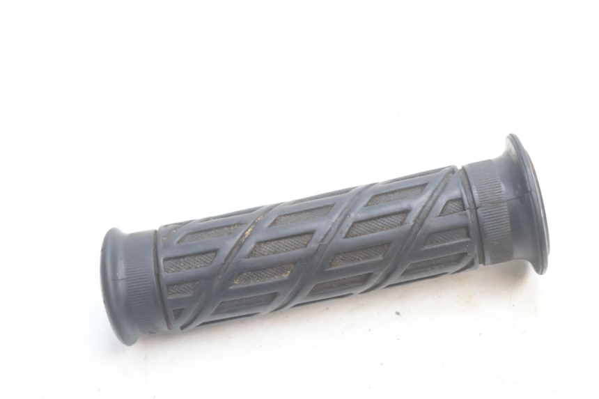 photo de THROTTLE GRIP KYMCO MXU R 250 (2004 - 2010) - Zoom on usage condition