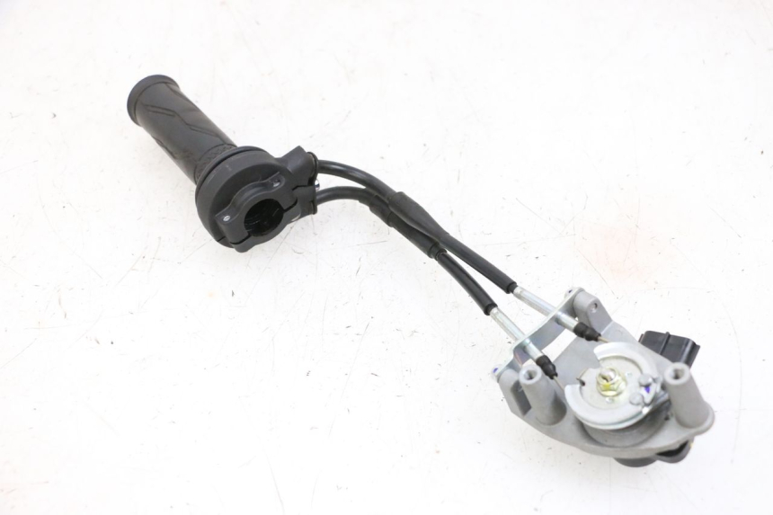 photo de THROTTLE GRIP YAMAHA NEO'S CORE 1 (2022 - 2026) - Checked used part
