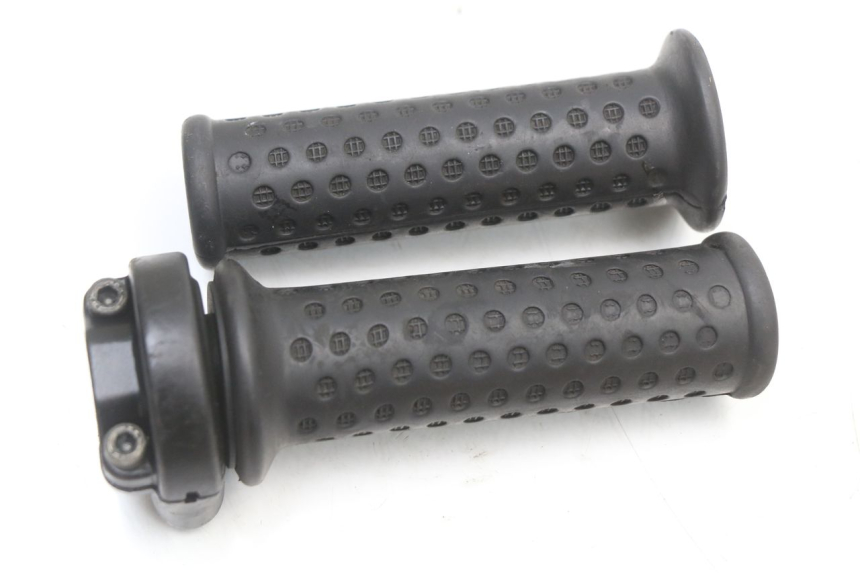 photo de THROTTLE GRIP PIAGGIO NEW TYPHOON 50 (2018 - 2021) - Main view