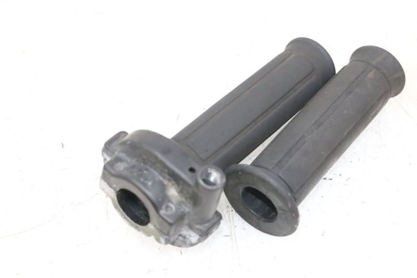 photo de THROTTLE GRIP HONDA NSR R 125 (1994 - 2003) - Component detail