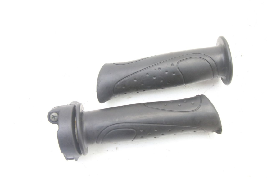 photo de THROTTLE GRIP SYM ORBIT III 3 4T 50 (2021 - 2025) - Component detail