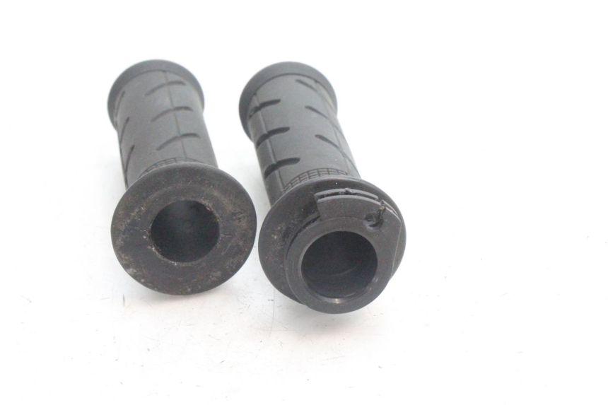photo de THROTTLE GRIP HONDA PCX (JF28) 125 (2009 - 2011) - Component detail
