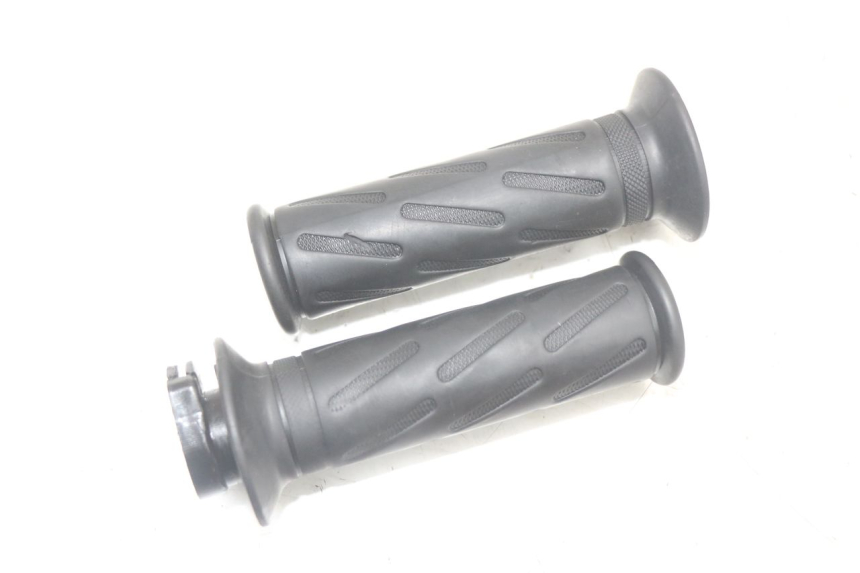 photo de THROTTLE GRIP PEUGEOT STREETZONE 4T 50 (2018 - 2023) - Main view