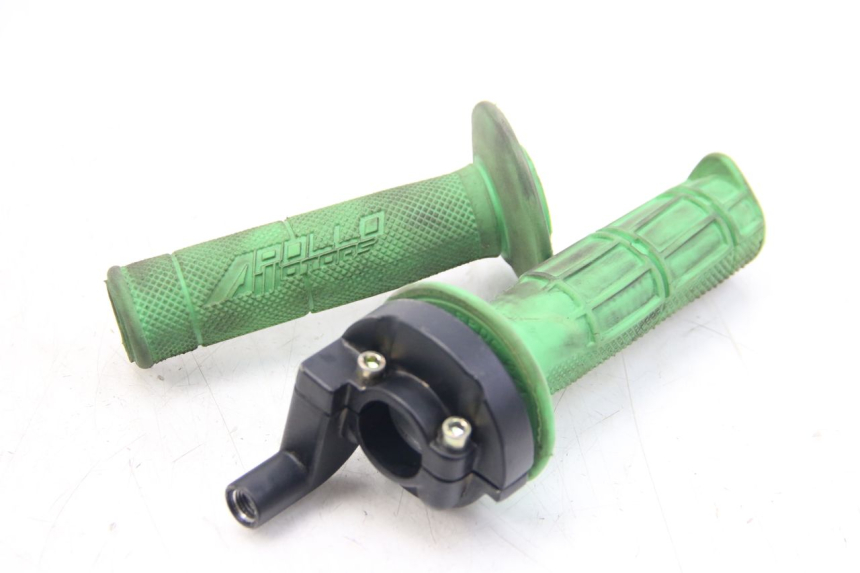 photo de THROTTLE GRIP APOLLO RFZ 150 - Main view