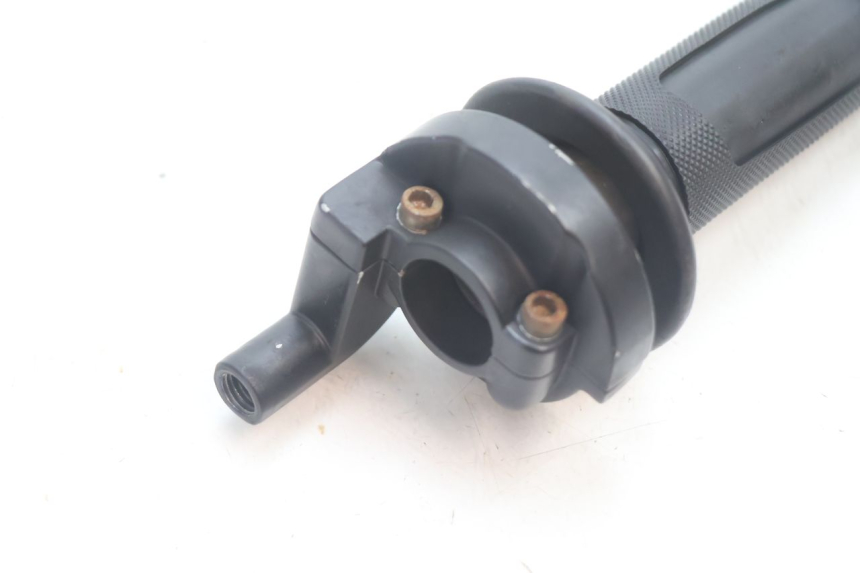 photo de THROTTLE GRIP APOLLO RFZ 140 - Component detail
