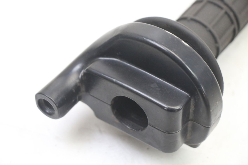 photo de THROTTLE GRIP SMALL MX THUNDER 250 - Component detail