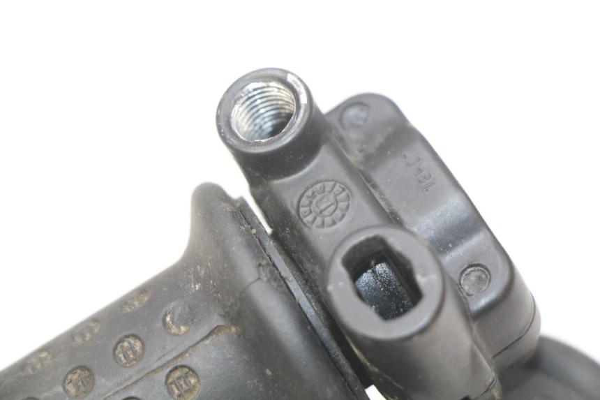 photo de THROTTLE GRIP APRILIA SR 2T 50 (2018 - 2022) - Component detail
