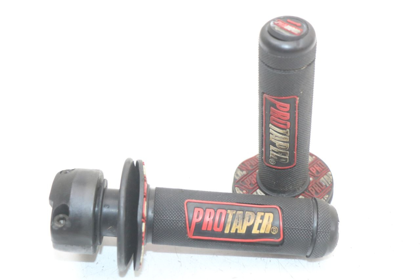 photo de THROTTLE GRIP APRILIA SR CARB LC 2T 50 (2004 - 2012) - Main view