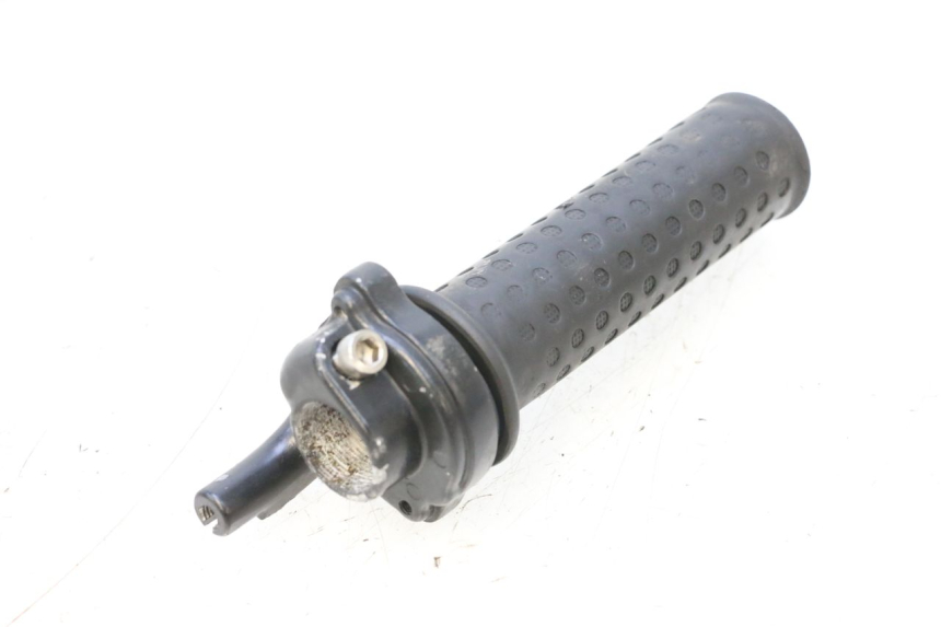 photo de THROTTLE GRIP APRILIA SR MOTARD 50 (2012 - 2018) - Technical close-up