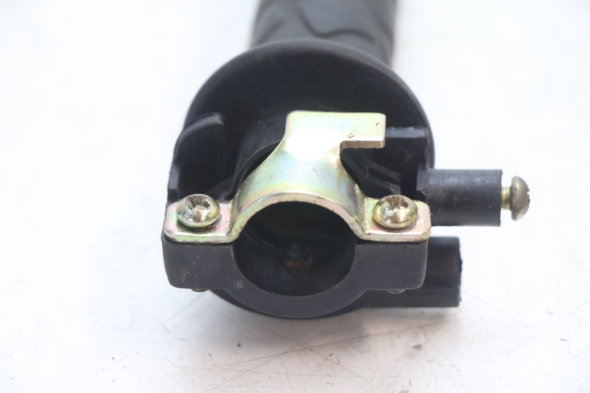 photo de THROTTLE GRIP VASTRO STREET S 50 (2016 - 2021) - Component detail