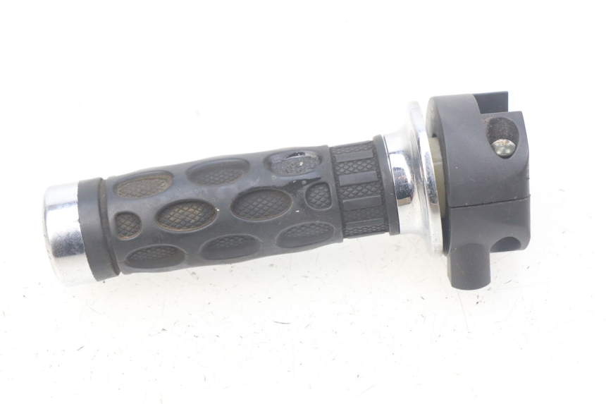 photo de THROTTLE GRIP JM MOTORS SUNNY 50 (2017 - 2020) - Technical close-up