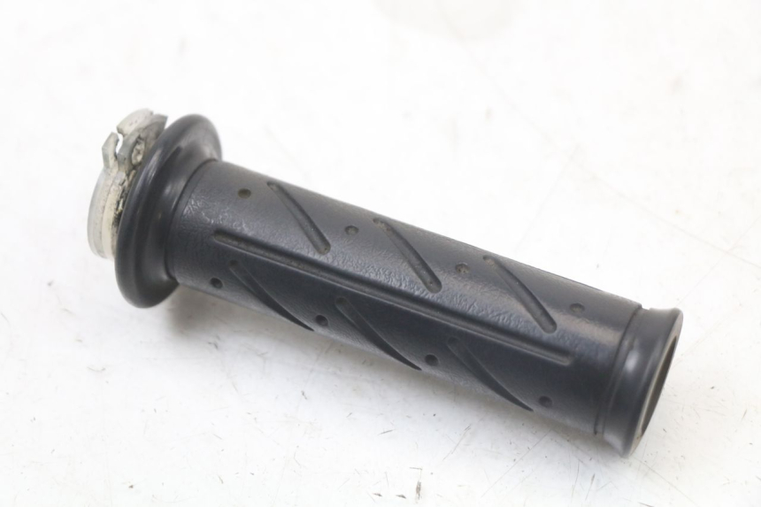 photo de THROTTLE GRIP KYMCO SUPER 8 125 (2008 - 2015) - Component detail