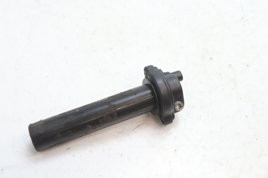 photo de THROTTLE GRIP PIAGGIO TYPHOON 50 (2000 - 2009) - Alternative perspective