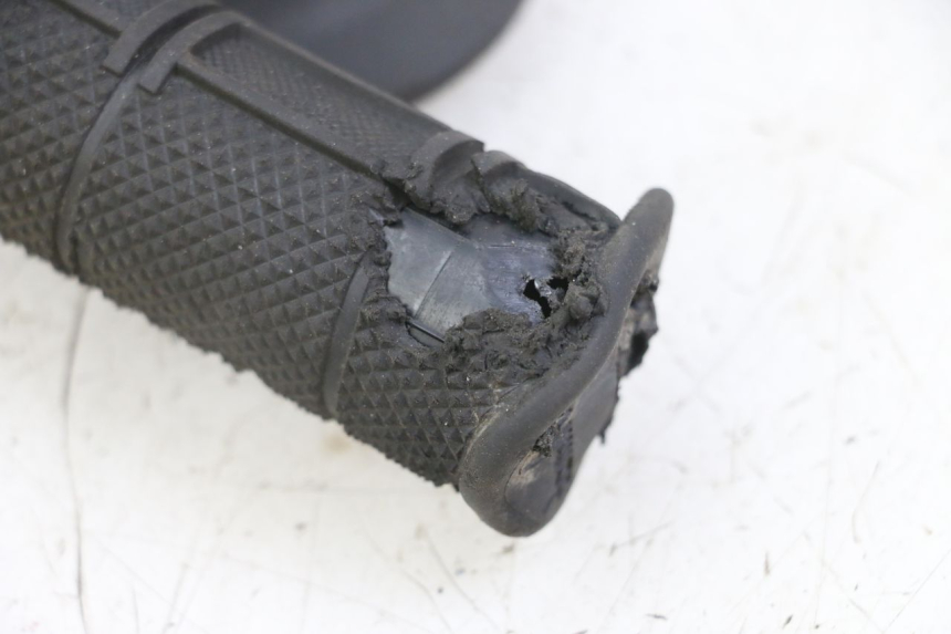 photo de THROTTLE GRIP VENT DERAPAGE 50 (2018 - 2023) - Product overview