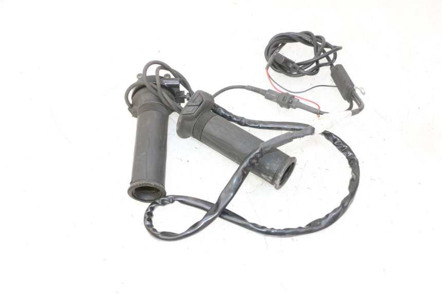 photo de THROTTLE GRIP YAMAHA XMAX X-MAX 125 (2006 - 2009) - Component detail