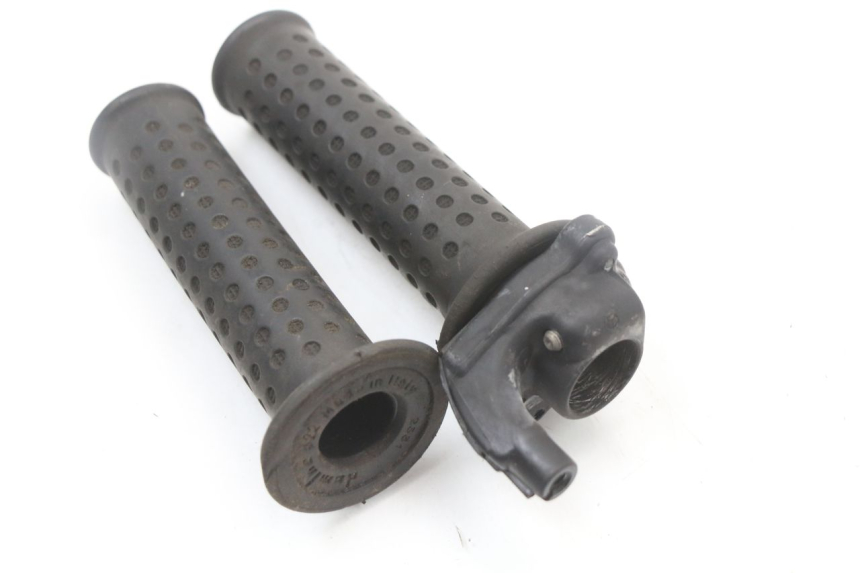 photo de THROTTLE GRIP PIAGGIO X8 125 (2004 - 2007) - Component detail