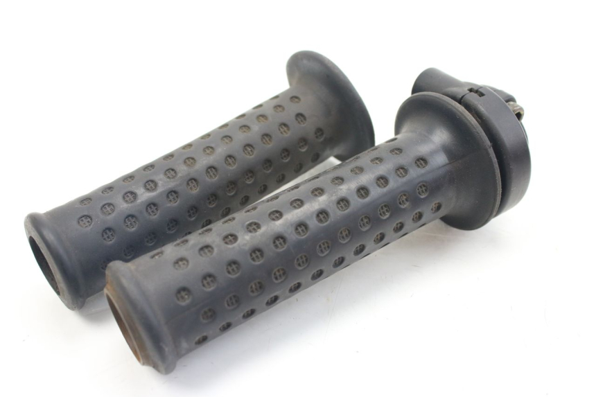 photo de THROTTLE GRIP PIAGGIO X9 EVOLUTION 500 (2003 - 2005) - Main view