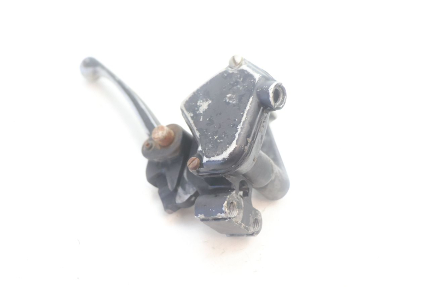 photo de THROTTLE GRIP SMC XROAD 150 - Technical close-up