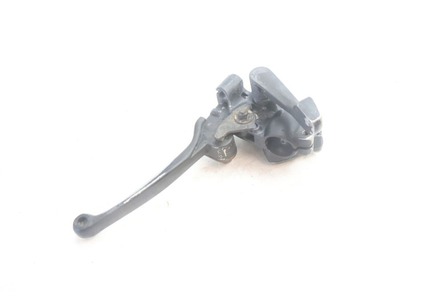 photo de THROTTLE GRIP SMC XROAD 150 - Fixing points details