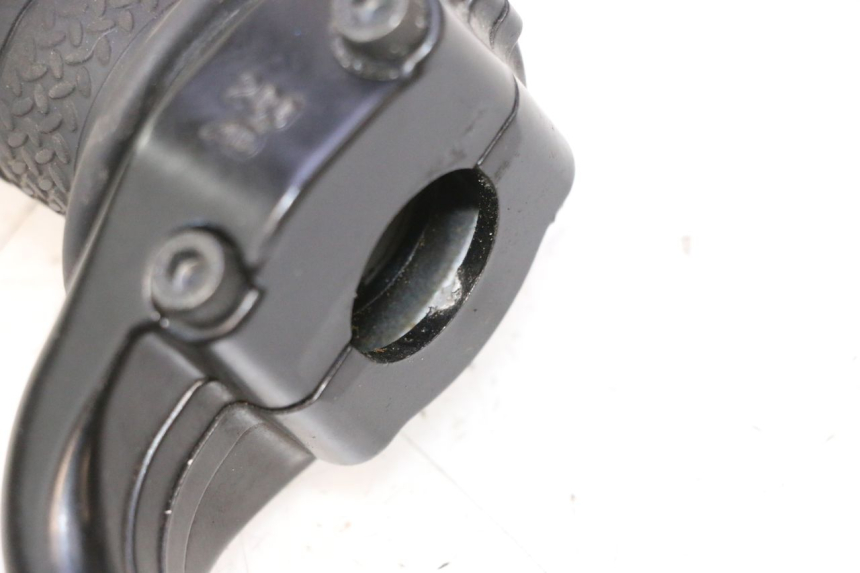 photo de THROTTLE GRIP YAMAHA YZF R6 600 (2008 - 2009) - Product overview