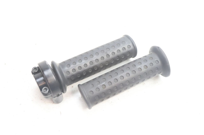photo de THROTTLE GRIP PIAGGIO ZIP IGET 4T 50 (2021 - 2023) - Main view