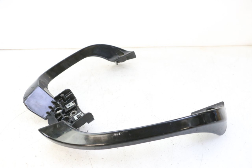 photo de GRAB RAIL QUADRO 4 4D 350 (2015 - 2018) - Markings and original references