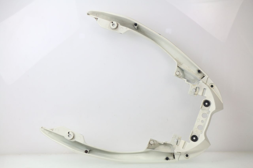 photo de GRAB RAIL  SUZUKI AN BURGMAN 400 (2006 - 2010) - Component detail