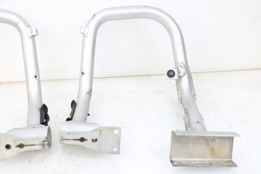 photo de REAR HANDLEBARS BMW C1 125 (2000 - 2003) - Surface and material condition