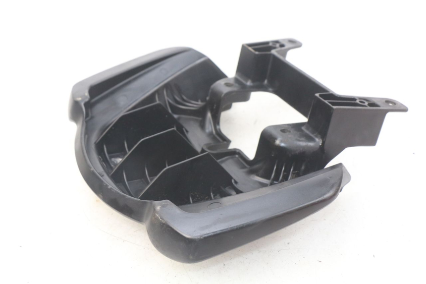 photo de REAR HANDLEBARS MBK BOOSTER SPIRIT NAKED 50 (2004 - 2017) - Zoom on usage condition