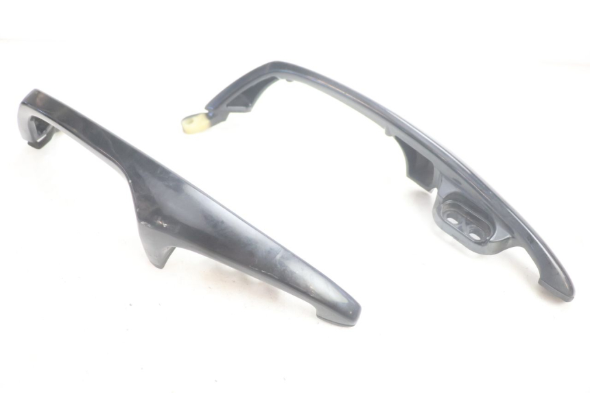 photo de GRAB RAIL SUZUKI BURGMAN EXECUTIVE ABS 650 (2006 - 2012) - Additional view of the item