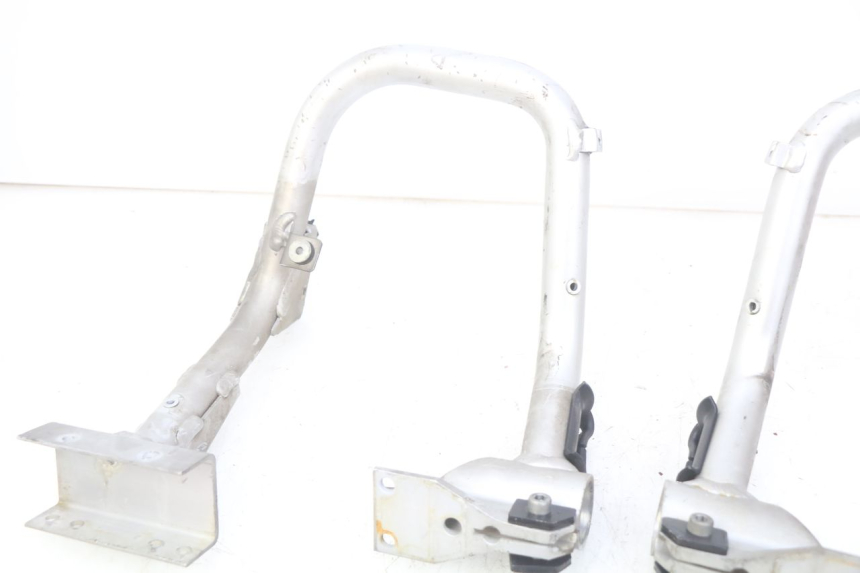 photo de REAR HANDLEBARS BMW C1 125 (2000 - 2003) - Additional view of the item