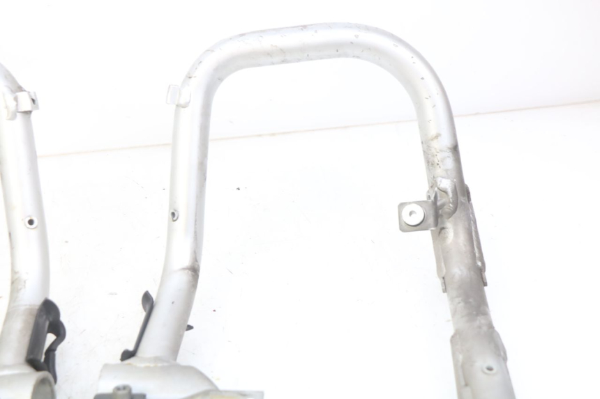 photo de REAR HANDLEBARS BMW C1 125 (2000 - 2003) - Distinctive features