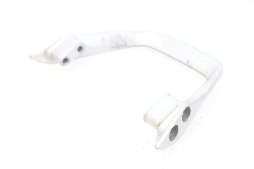 photo de GRAB RAIL  HONDA CBR R 125 (2003 - 2006) - Component detail