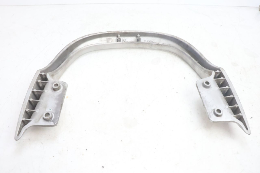 photo de GRAB RAIL PEUGEOT CITYSTAR 125 (2011 - 2017) - Alternative perspective