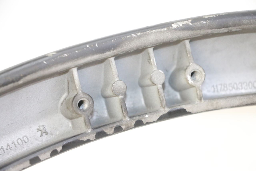 photo de REAR HANDLEBAR PEUGEOT CITYSTAR 50 (2013 - 2017) - Alternative perspective