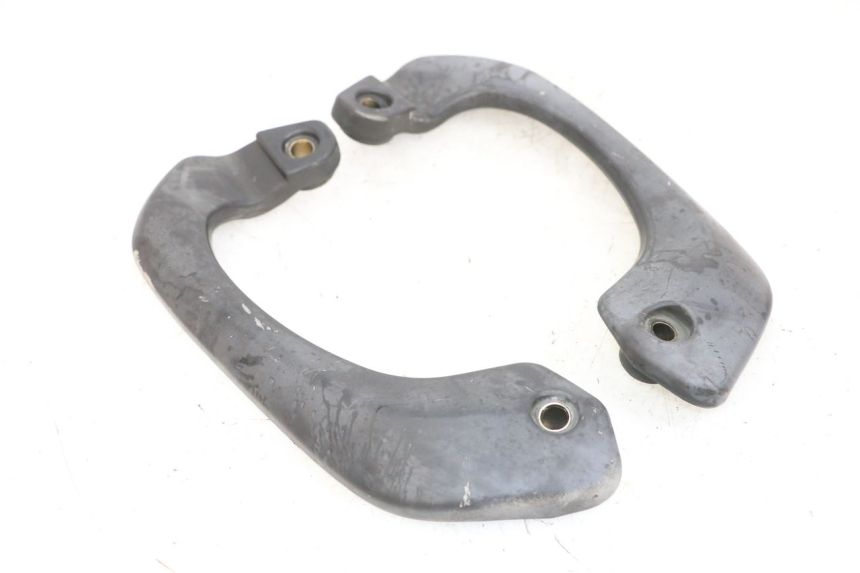 photo de GRAB RAIL KSR CODE 125 (2018 - 2020) - Fixing points details