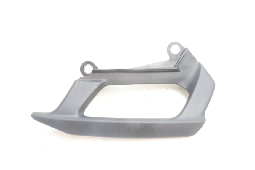 photo de RIGHT GRAB RAIL  YAMAHA FZ8 800 (2010 - 2016) - Component detail