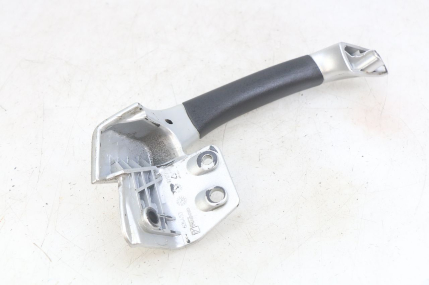 photo de RIGHT REAR HANDLEBAR PIAGGIO MP3 LT 400 (2007 - 2012) - Alternative perspective