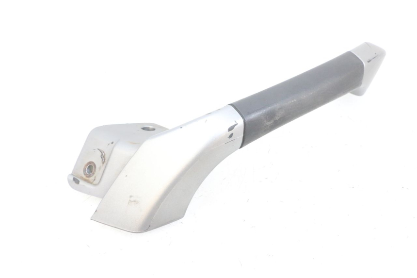 photo de RIGHT GRAB RAIL  PIAGGIO MP3 125 (2006 - 2014) - Product overview
