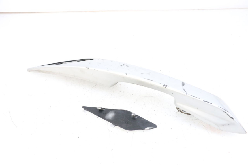 photo de RIGHT GRAB RAIL  PEUGEOT SATELIS 125 (2010 - 2012) - Technical close-up